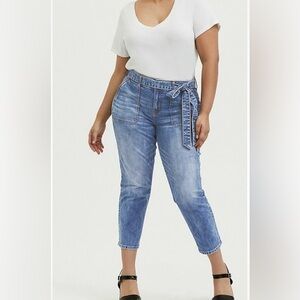 Torrid Plus Size Light Wash Tie Waist Jeans Cropped Jeans Size 14 Short